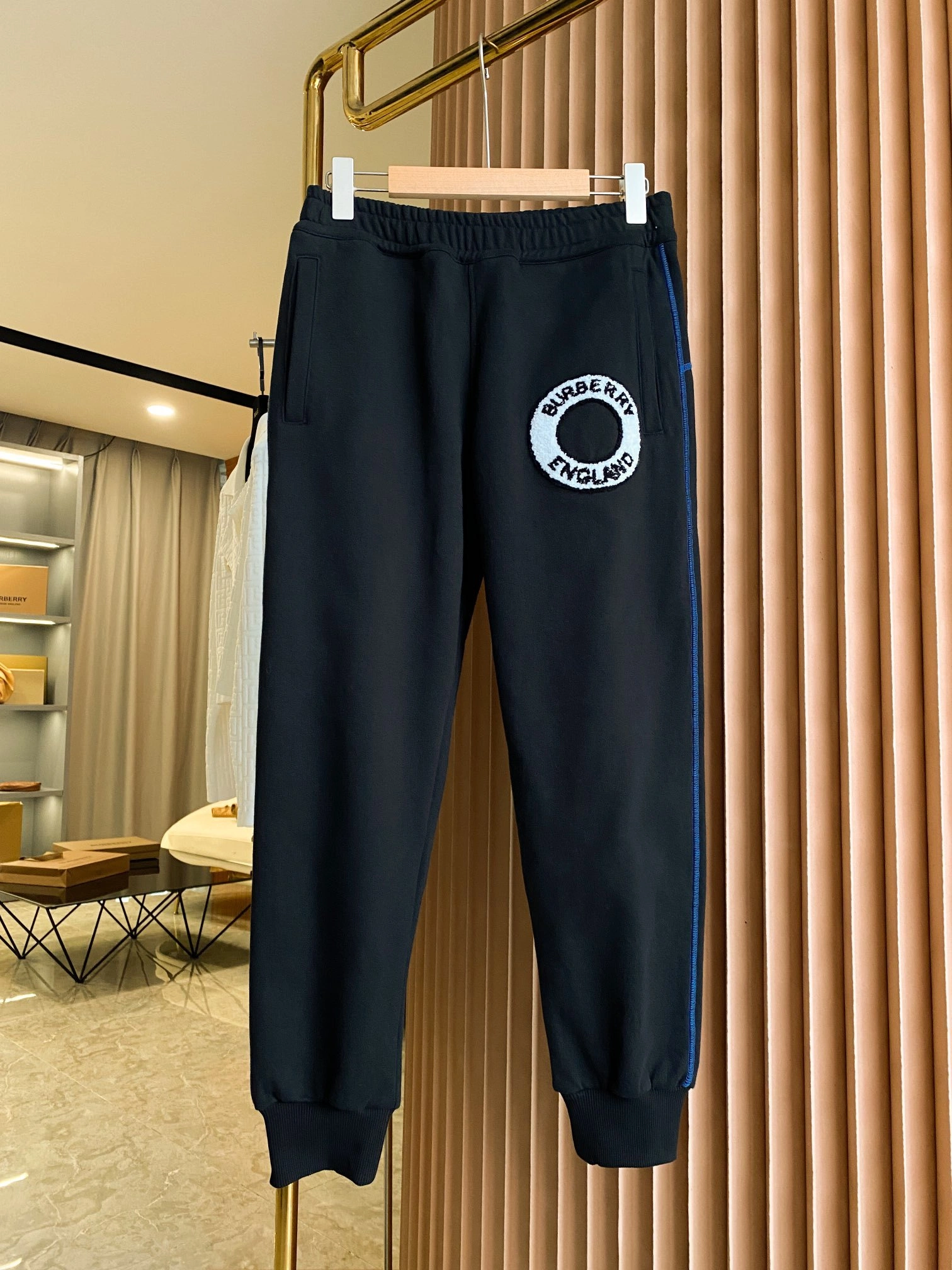 wg.luxury- 2ur25rry item:D-F409J5321